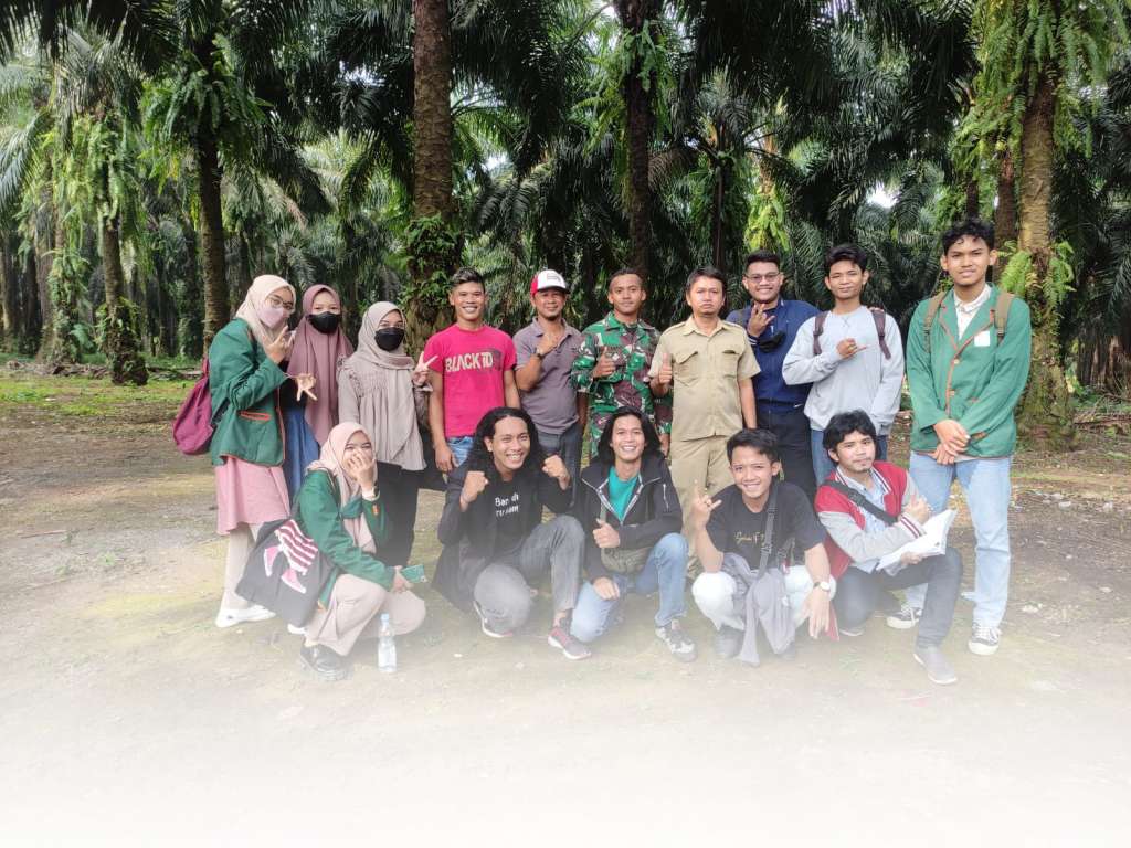 Mahasiswa UNUSIA : Kunjungi Desa Candali, Bogor Observasi Lokasi KKN