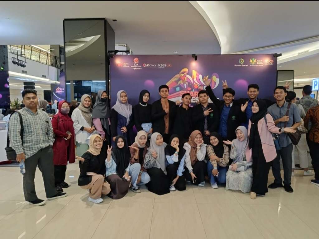 Mahasiswa UNUSIA Kunjungi Bursa Efek Indonesia 