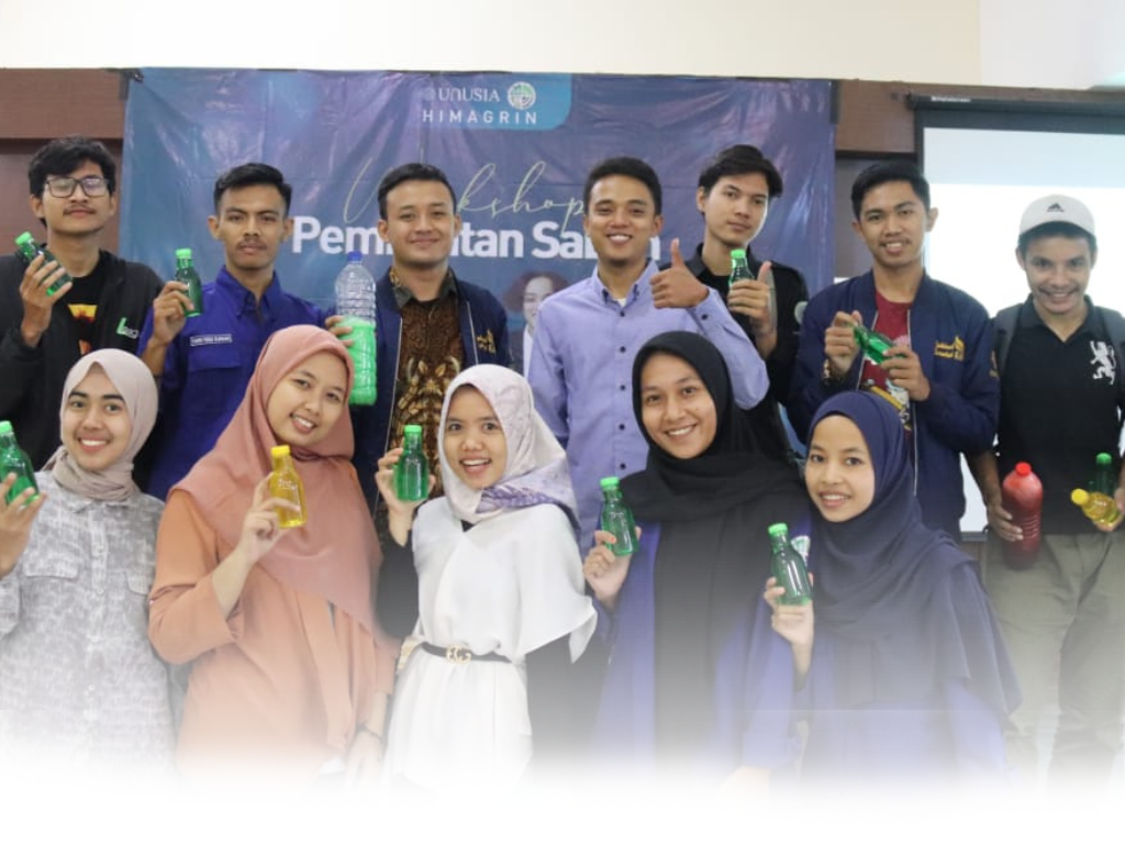 Gerakan Himpunan Mahasiswa Agroindustri dalam Mengasah Skill dan Kemampuan Mahasiswa dalam Pembuatan Sabun Cuci Piring