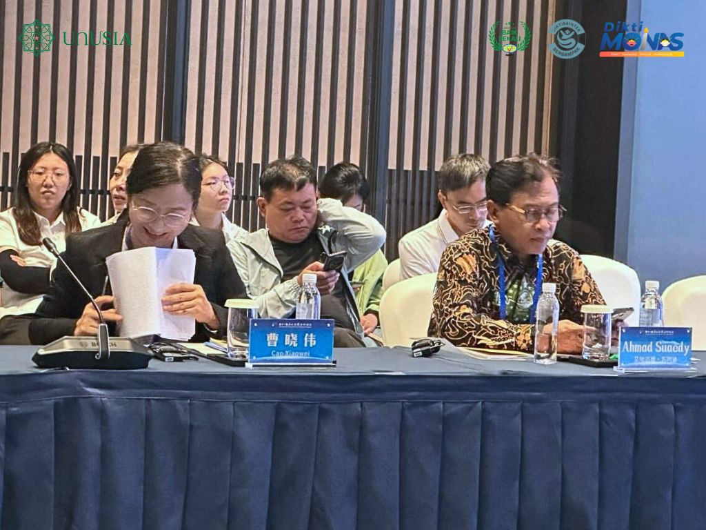 Dekan FIN Unusia Hadiri Forum Dunia di Tiongkok, Bahas Kontribusi Islam Nusantara