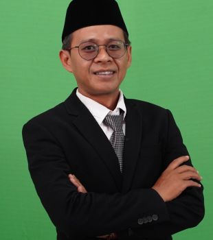 Naeni Amanulloh, M.Si.