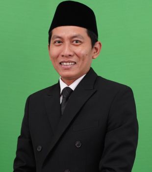 Fuadul Umam, M.Hum.